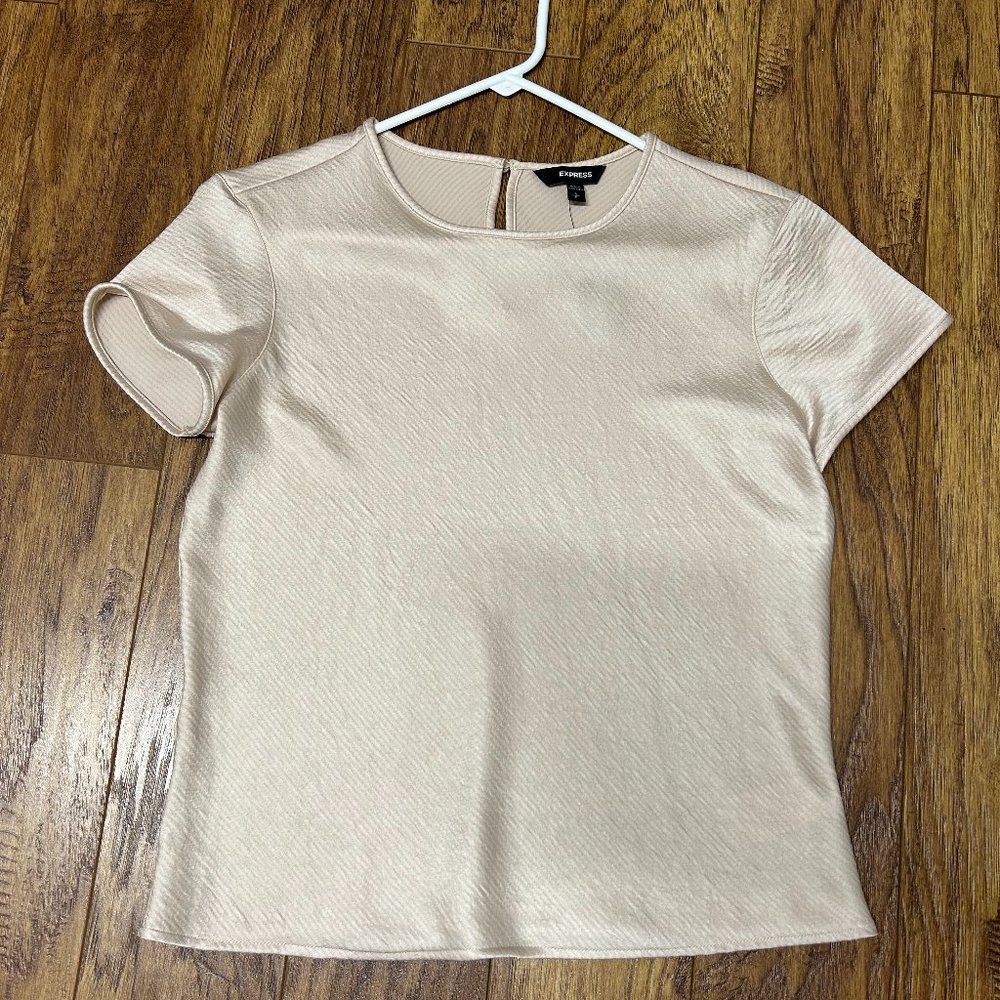 Express Satin Top Nude Pink